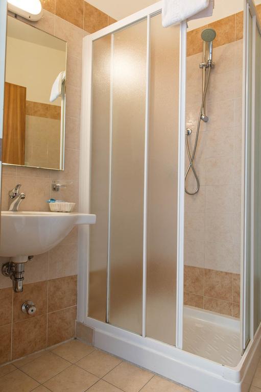 Hotel Levante Sul Mare Lido Di Savio Room photo