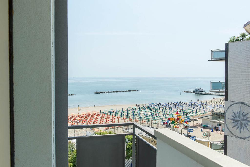 Hotel Levante Sul Mare Lido Di Savio Exterior photo